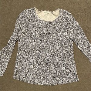 Liz Claiborne Black and White Long Sleeve Top